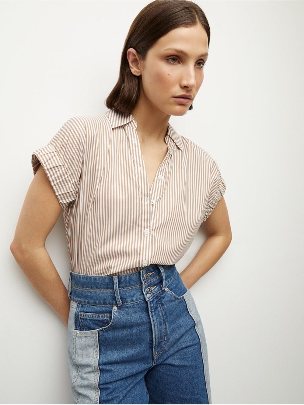 Veronica Beard Matera 100% cotton brown and white button front shirt size 4